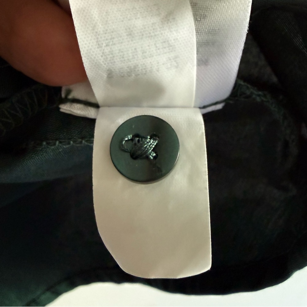 GAP Women's Hunter Green Button-Up Top - Picture 6 of 8